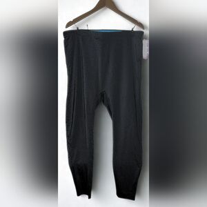 YITTY Leggings in Black with Blue Waistband